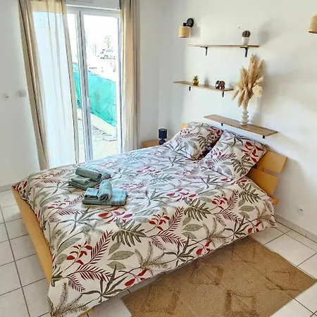 T4 Lumineux, 2 Jardins, A Pied Apartamento *